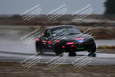 media/Nov-15-2025-CalClub SCCA (Sat) [[7bfa5a7151]]/Race/Group 4/